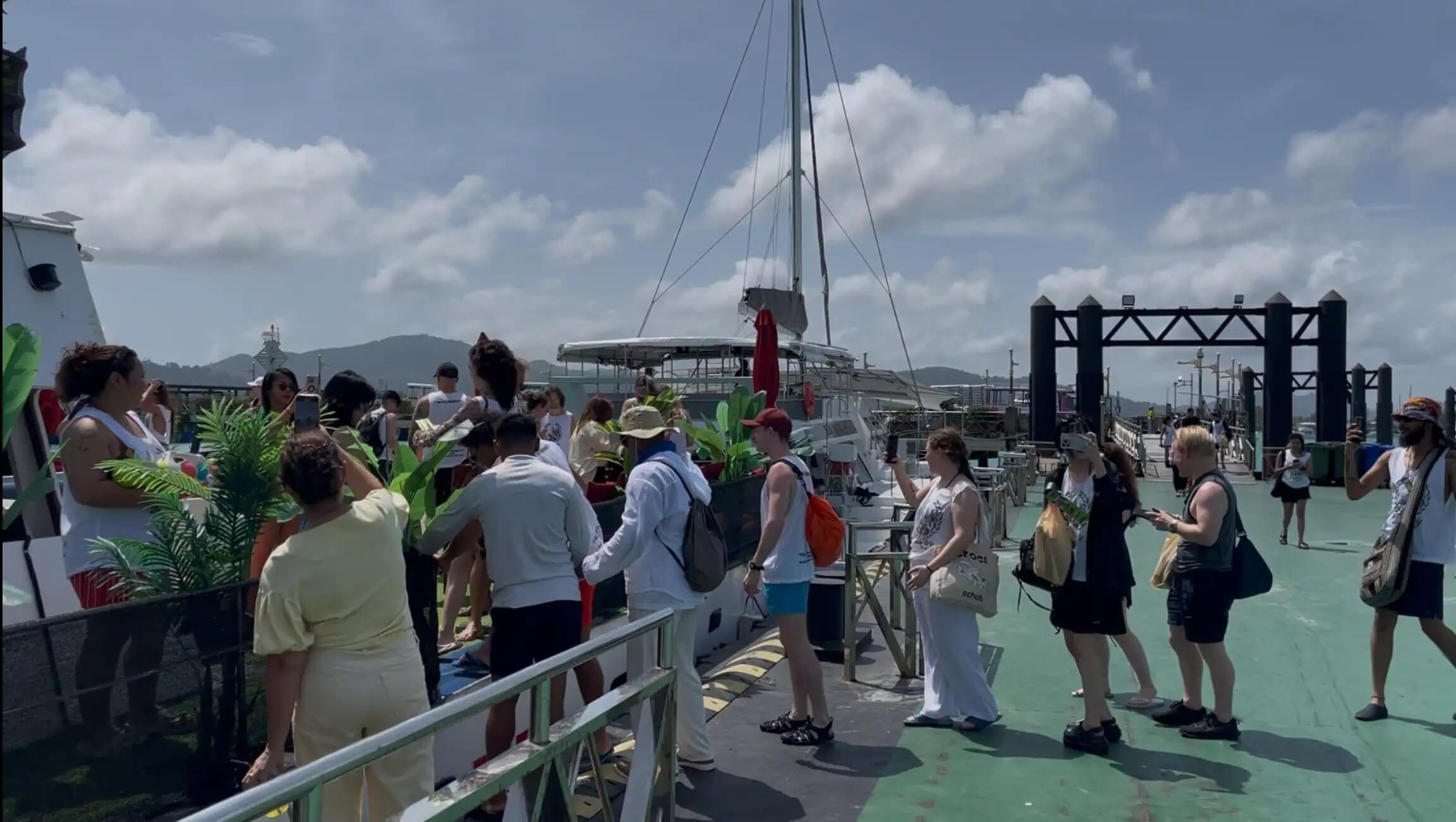 Property Image 19, Ship Image, BookMe Accommodation, Comfortable Stay, Affordable Prices.