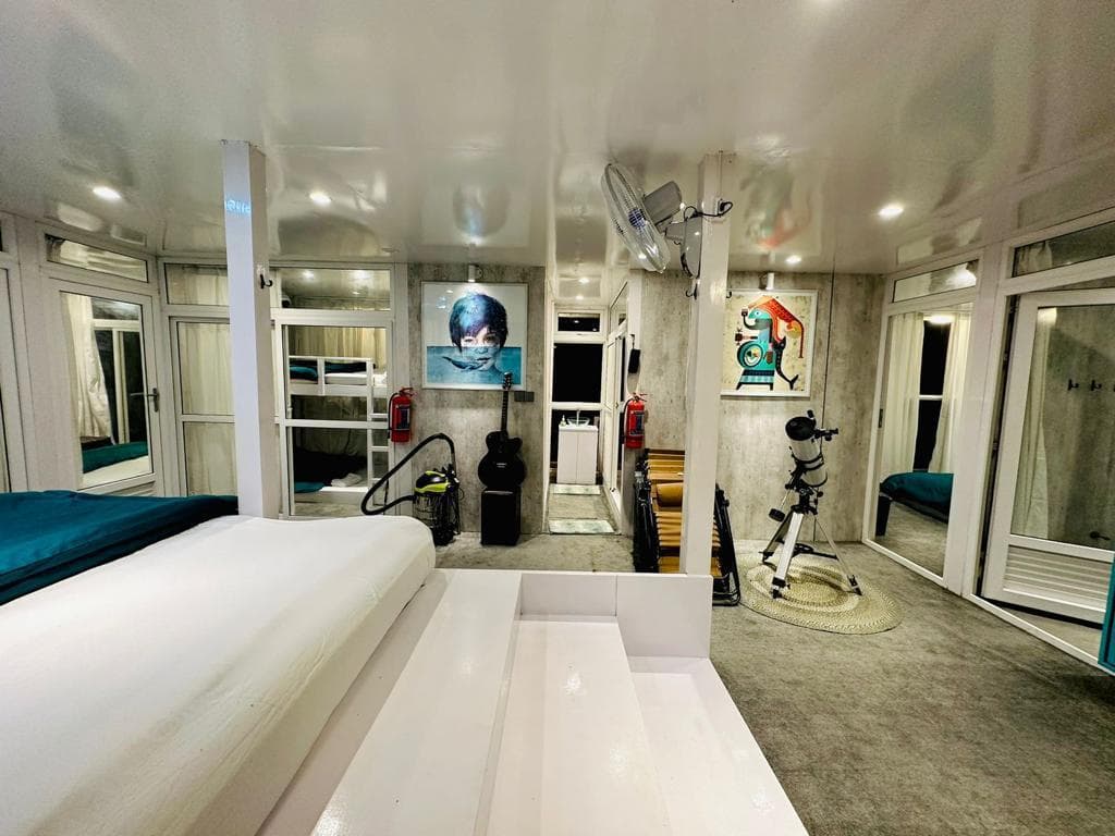 Property Image 3, Ship Image, BookMe Accommodation, Comfortable Stay, Affordable Prices.