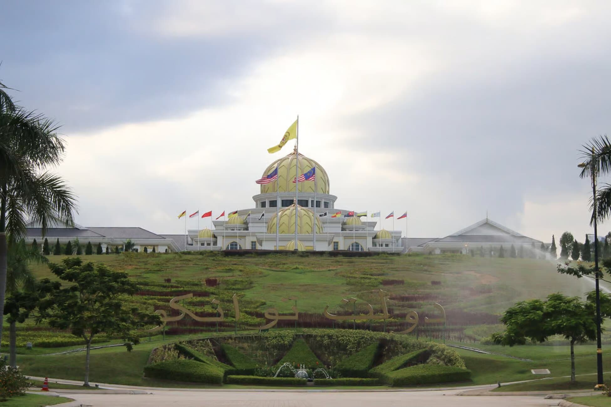 Property Image 8, Ship Image, BookMe Accommodation, Comfortable Stay, Affordable Prices.