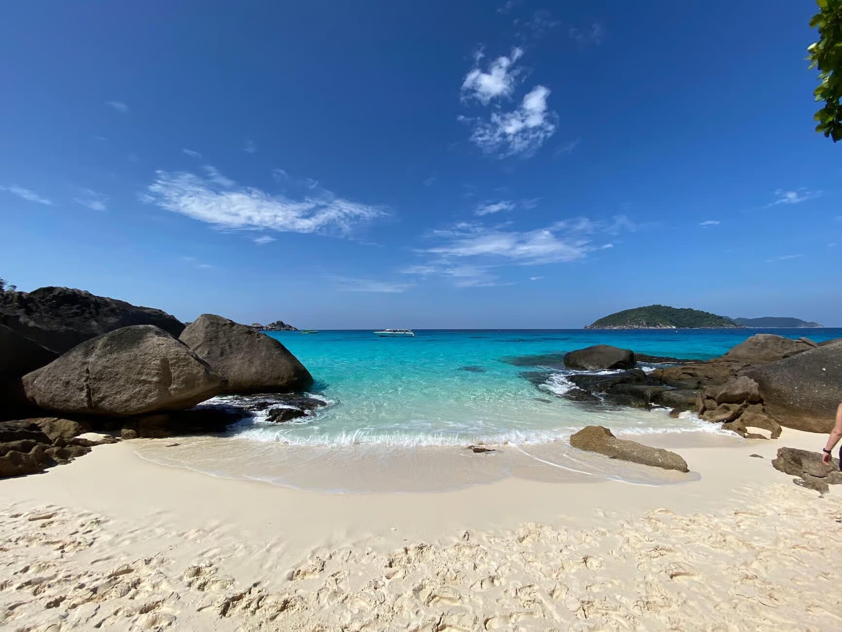 Property Image 8, Ship Image, BookMe Accommodation, Comfortable Stay, Affordable Prices.