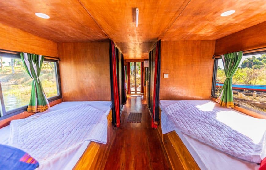 Property Image 12, Ship Image, BookMe Accommodation, Comfortable Stay, Affordable Prices.