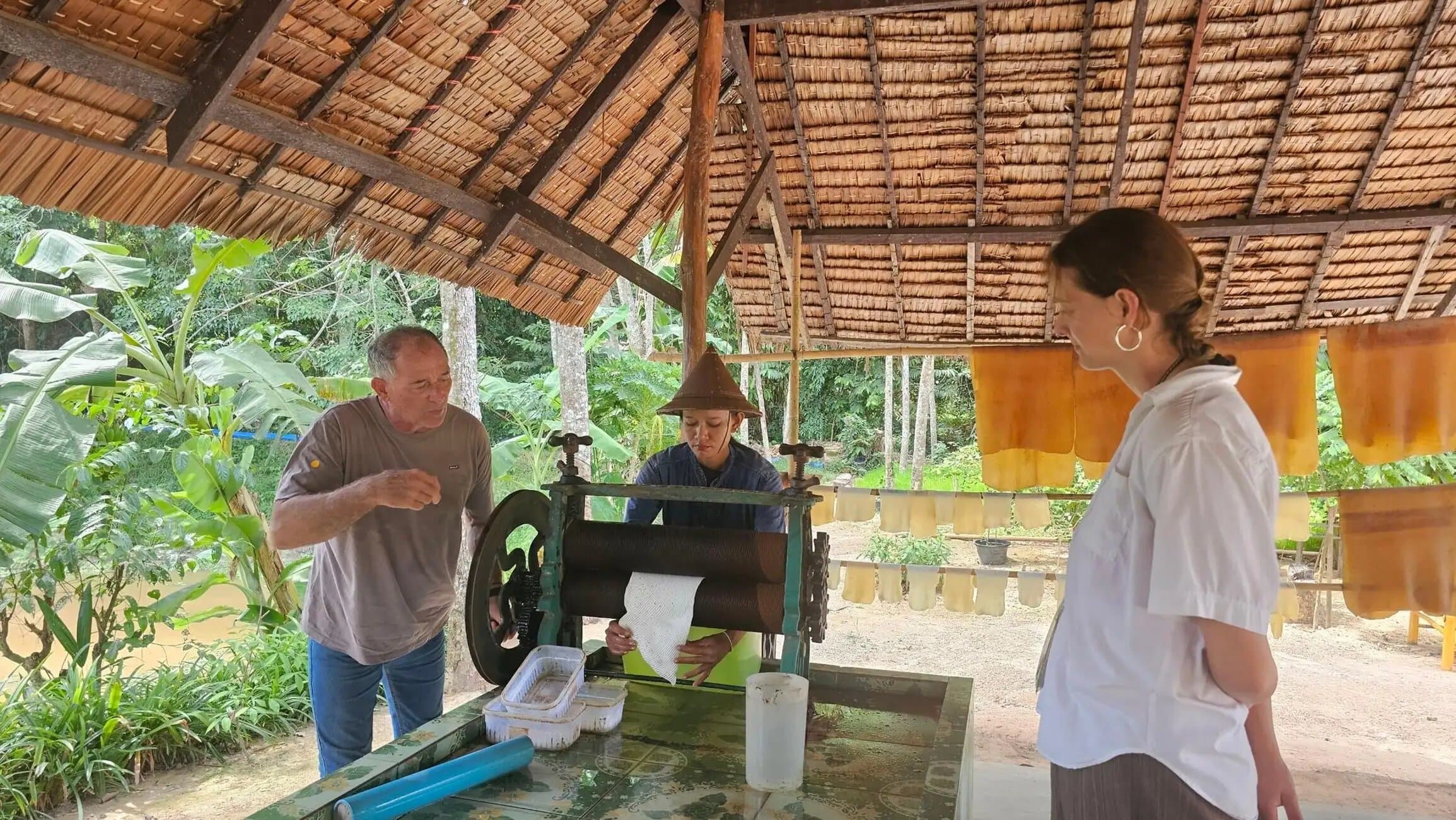 Property Image 18, Ship Image, BookMe Accommodation, Comfortable Stay, Affordable Prices.