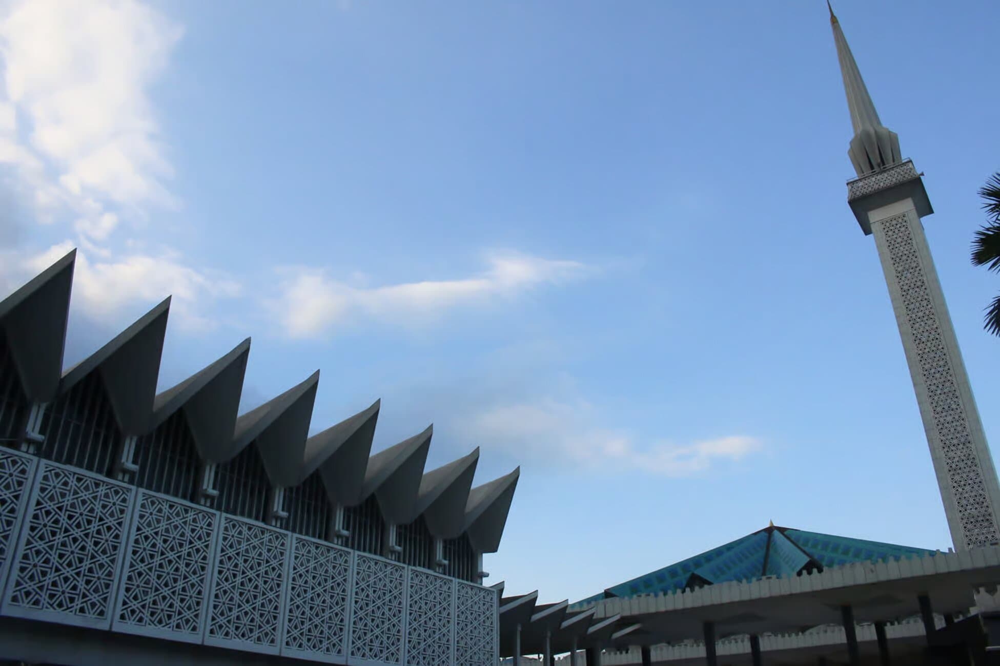 Property Image 7, Ship Image, BookMe Accommodation, Comfortable Stay, Affordable Prices.