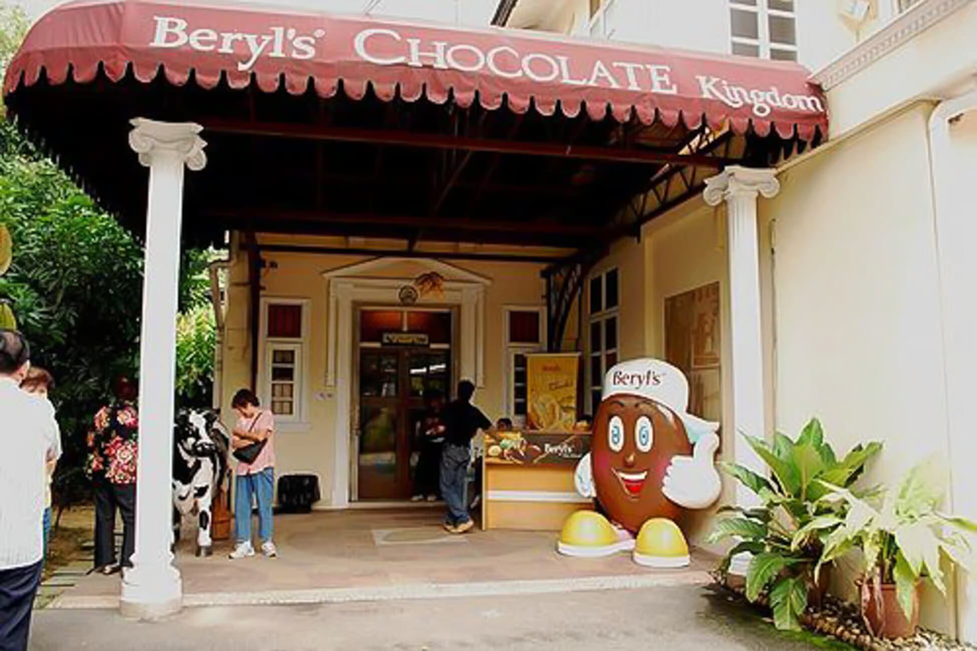 Property Image 6, Ship Image, BookMe Accommodation, Comfortable Stay, Affordable Prices.