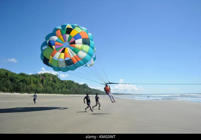 Image of Parasailing in Cox's Bazar tour package, BookMe Tour Package, Travel with BookMe, Exciting Tour Packages Available, Affordable Prices.