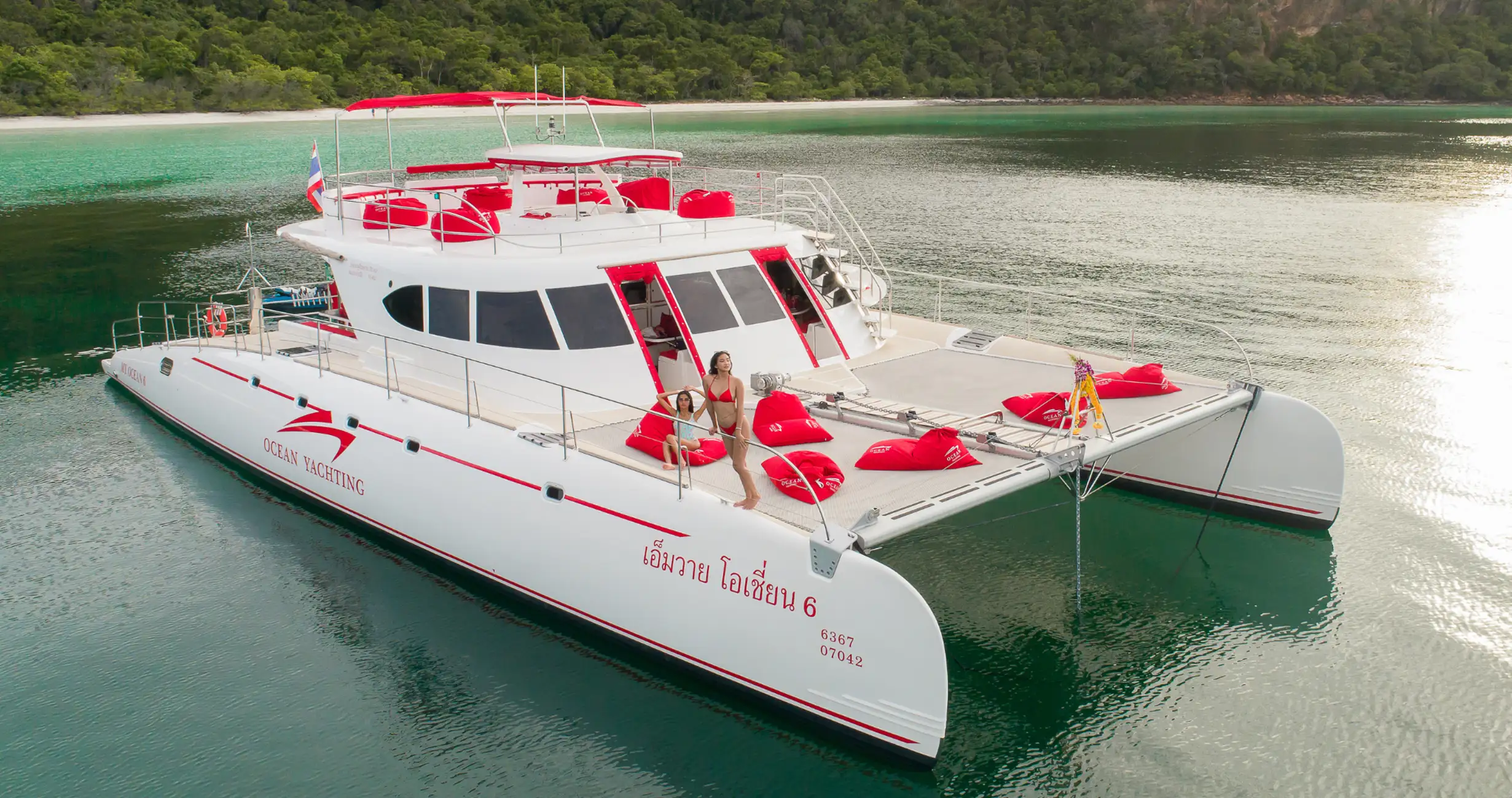 Pattaya: Full-Day 2 Islands Yacht Trip with Lunch and Sunset