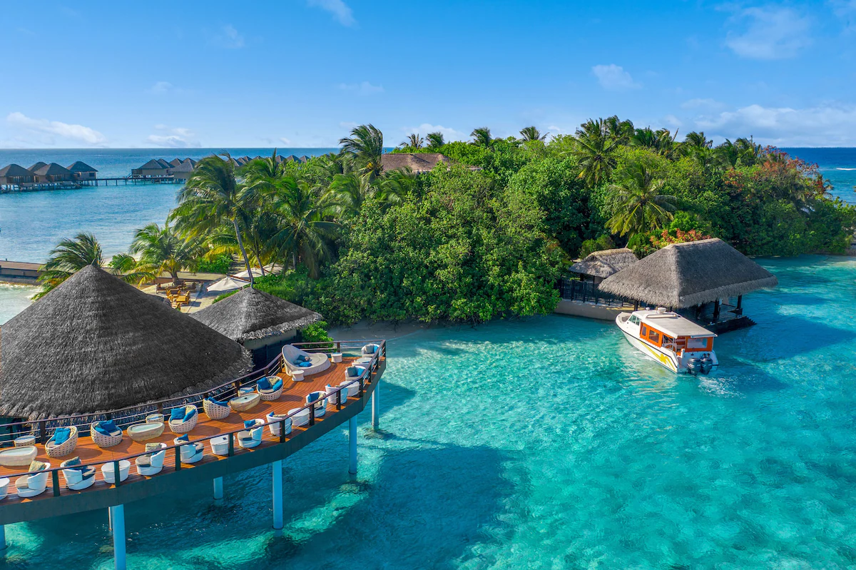 Honeymoon Getaway – Adaaran Prestige Vadoo
3 Nights in a Sunrise Water Villa